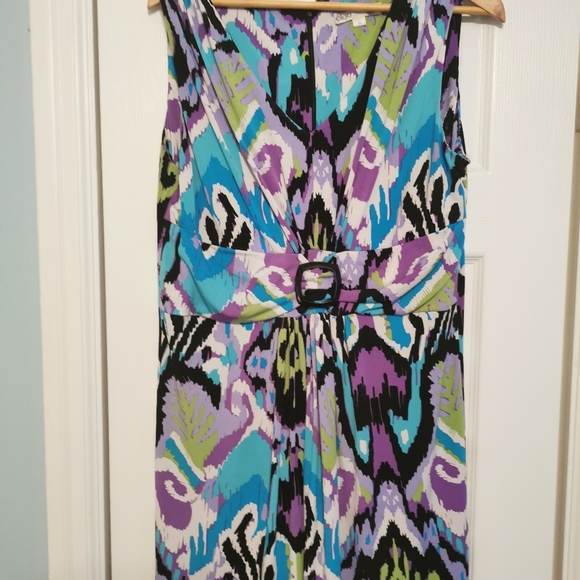 Quality dresses - Picture 2 of 6